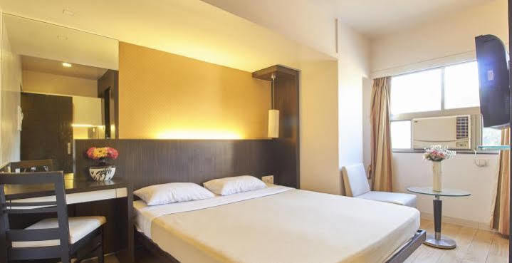 Hotel Mourya Residency Thane Luaran gambar